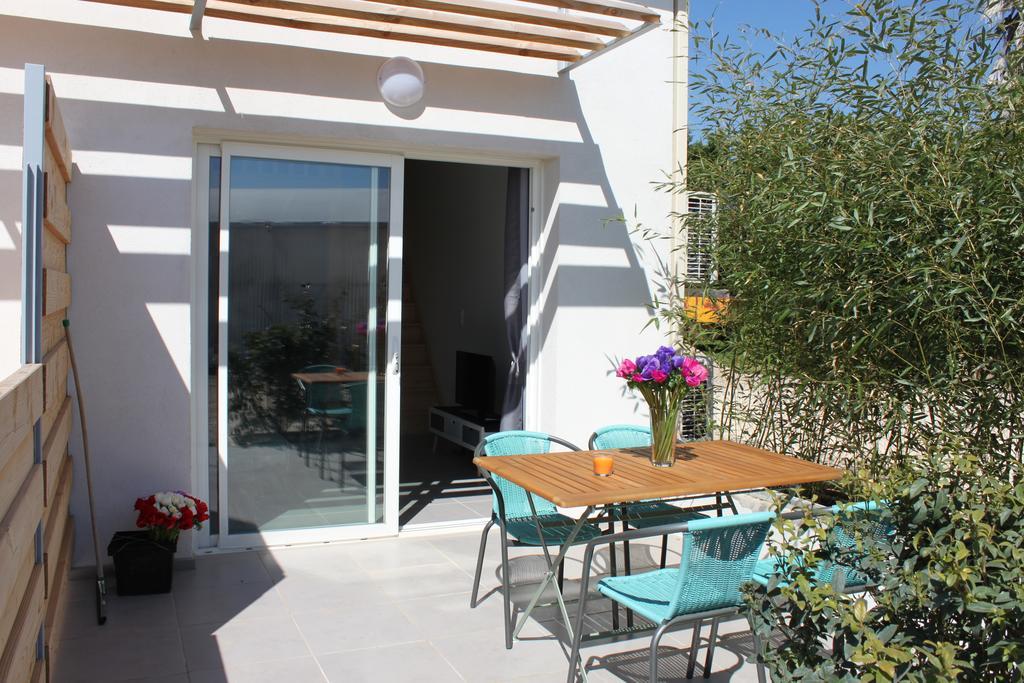 Les Hirondelles Apartman La Garde  Kültér fotó